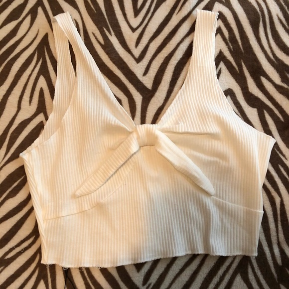 Zaful Tops - White crop tank